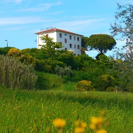Otel Marina
