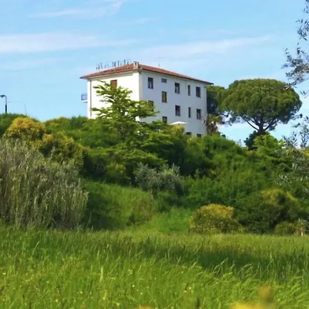 Marina Ξενοδοχείο